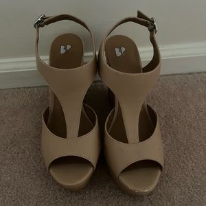 Tan wedges